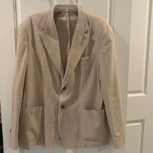 Mens cotton/linen sport coat. Size 60. Beige. Made and purchased in Italy. - Picture 1 of 5